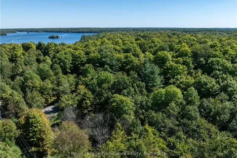 PT LT 2 DR JOHN LANE, Rideau Lakes, ON K0G 1E0