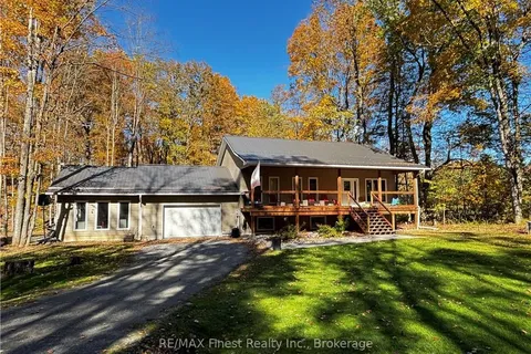 8 ENCHANTED Lane, South Frontenac, ON K0H 2L0