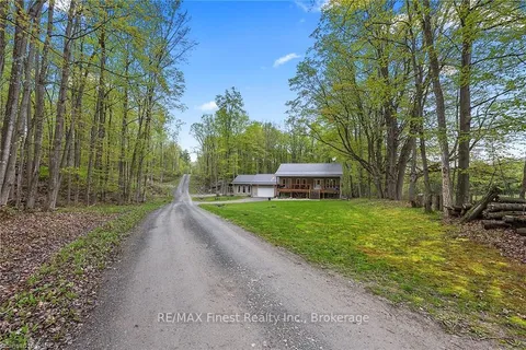8 ENCHANTED Lane, South Frontenac, ON K0H 2L0