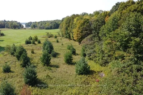 00 MELODY LODGE Lane, South Frontenac, ON K0H 2N0