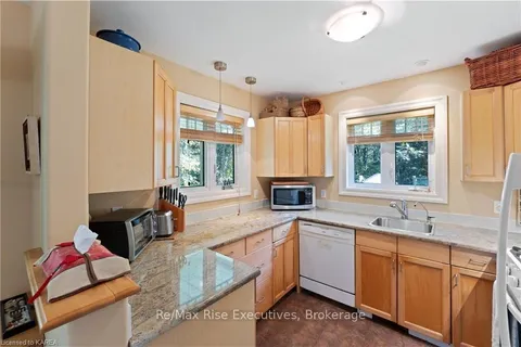 5209 HIGHWAY 15, Kingston, ON K0H 2N0