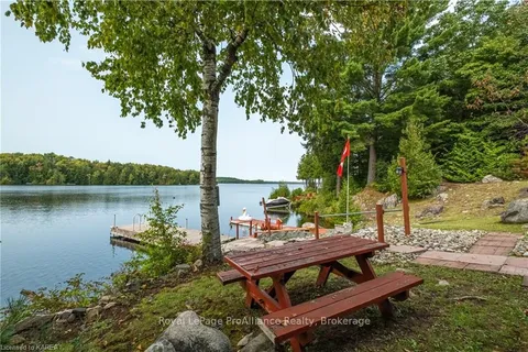 1238 BIG GULL Lane, Central Frontenac, ON K0H 1B0