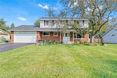 462 ROOSEVELT Dr, Kingston, ON K7M 4B1