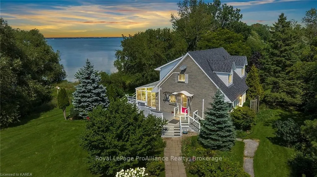 9820 FRONT Rd, Loyalist, ON K0H 2S0