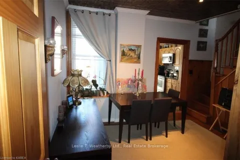 270 WELLINGTON St, Kingston, ON K7K 2Z1