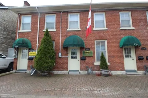 272 WELLINGTON St, Kingston, ON K7K 2Z1