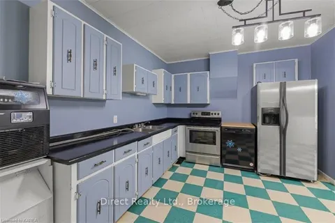 248 DUNDAS St, Deseronto, ON K0K 1X0