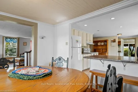 2940 COUNTY 8 Rd, Greater Napanee, ON K7R 3K7