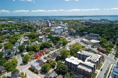 392 ALFRED St, Kingston, ON K7K 4H7