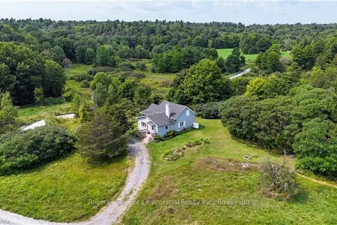 61 OSBORNE Lane, South Frontenac, ON K0H 1H0