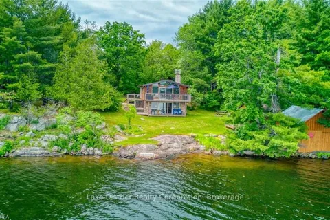 1026B WEST SHORE Lane, Central Frontenac, ON K0H 1T0