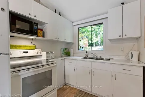 365 HARDWOOD RIDGE Rd, Lanark Highlands, ON K0G 1K0