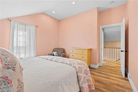 189 DAVY St, Loyalist, ON K0H 1G0