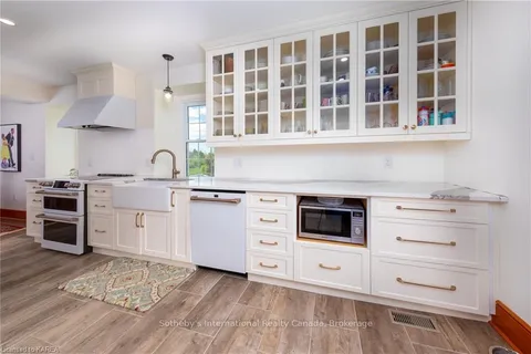 100 DIXIE Rd, Athens, ON K0E 1B0