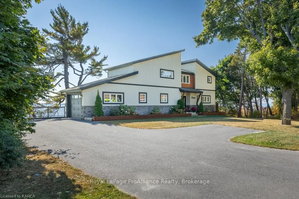 4506 BATH Rd, Loyalist, ON K7N 1A7