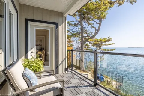 4506 BATH Rd, Loyalist, ON K7N 1A7