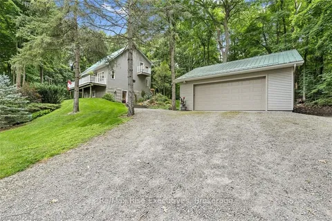 196 OLD RIVER Rd, ON K0E 1R0