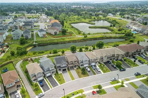 1147 HORIZON Dr, Kingston, ON K7P 0M3