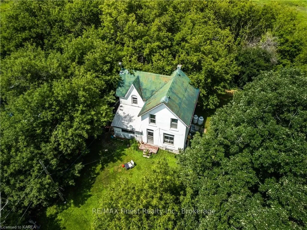 1050 JOHN F. SCOTT ROAD, Kingston, ON K7L 4V3