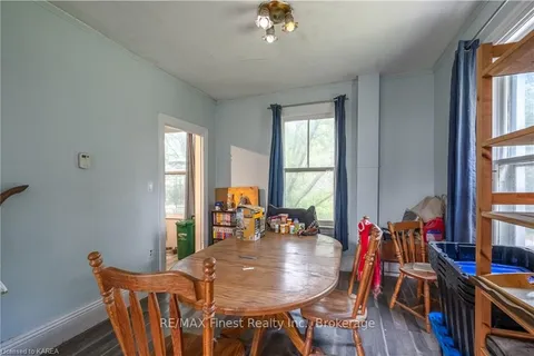 1050 JOHN F. SCOTT ROAD, Kingston, ON K7L 4V3