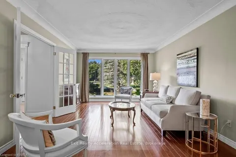 42 EDGEWOOD Dr, Greater Napanee, ON K7R 3K4