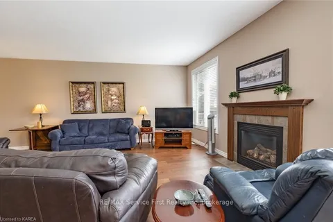 2630 DELMAR St, Kingston, ON K7P 0J1