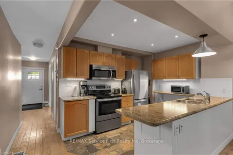 150 PATRICK St, Kingston, ON K7K 3P5