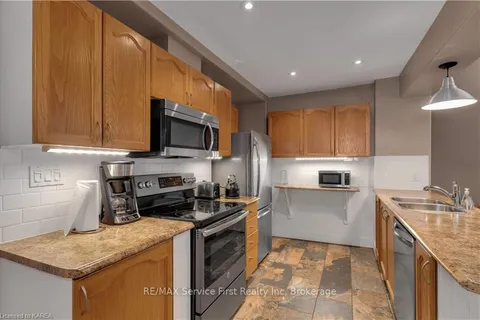 150 PATRICK St, Kingston, ON K7K 3P5