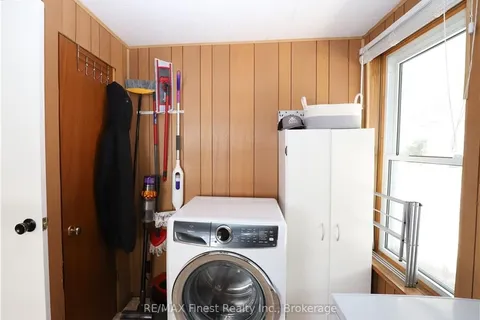 5 REID St, Athens, ON K0E 1B0