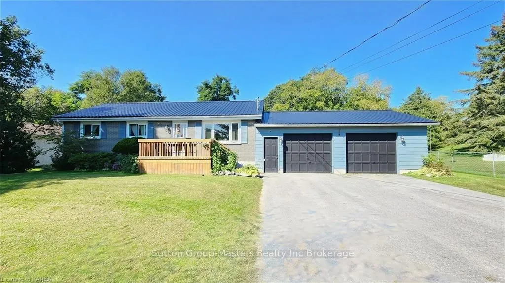 1441 AUDREY St, Kingston, ON K7L 4V4