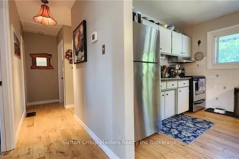 1441 AUDREY St, Kingston, ON K7L 4V4