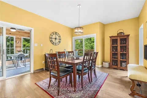 1835 HITCHCOCK Dr, South Frontenac, ON K0H 1X0