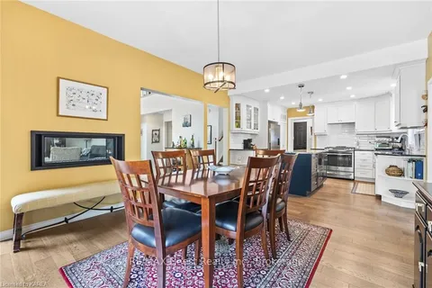 1835 HITCHCOCK Dr, South Frontenac, ON K0H 1X0