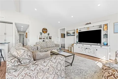 59 BULLFROG BAY Rd, ON K0E 1L0