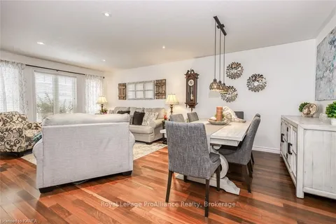 1110 CROSSFIELD Ave, Kingston, ON K7P 0G6