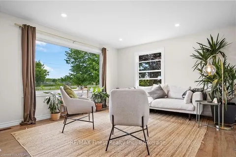 788 SIMMONS Rd, Loyalist, ON K0H 2H0