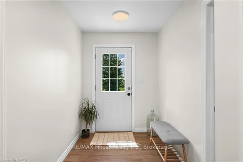 788 SIMMONS Rd, Loyalist, ON K0H 2H0