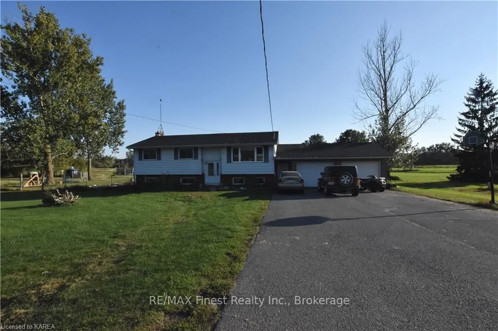 7072 COUNTY ROAD 2, Loyalist, ON K7R 3K6