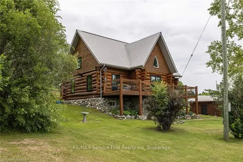 4668 PORTLAND/LOUGHBOROUGH Rd, South Frontenac, ON K0H 1V0