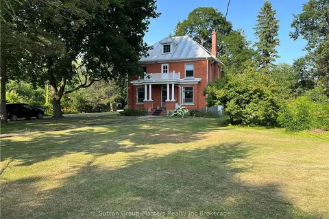 463 ELVA Ave, Kingston, ON K7L 4V1