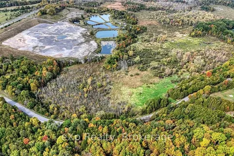 5355 HINCHINBROOKE Rd, South Frontenac, ON K0H 1W0