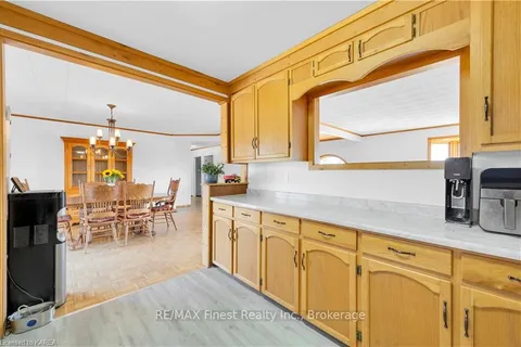 1360 COUNTY ROAD 17, ON K0K 2P0