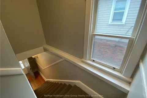 516 VICTORIA St, Kingston, ON K7L 4A1