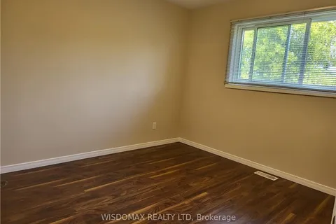 22 WILLOWDALE Ave, St. Catharines, ON L2R 4K6