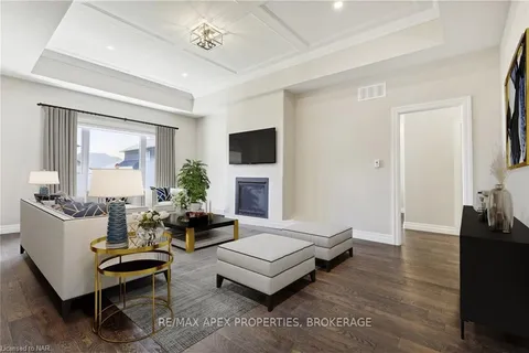 39 CARRIAGE, Mapleton, ON N0G 1P0