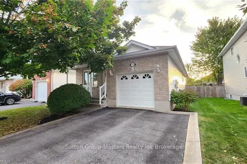 1468 BIRCHWOOD Dr, Kingston, ON K7P 3H3