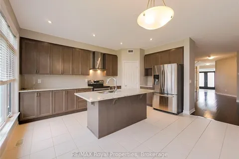 1100 WOODHAVEN Dr, Kingston, ON K7P 0R7