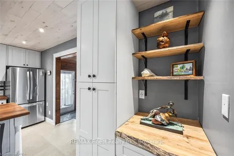 1198 NARROWS Lane, South Frontenac, ON K0H 2L0