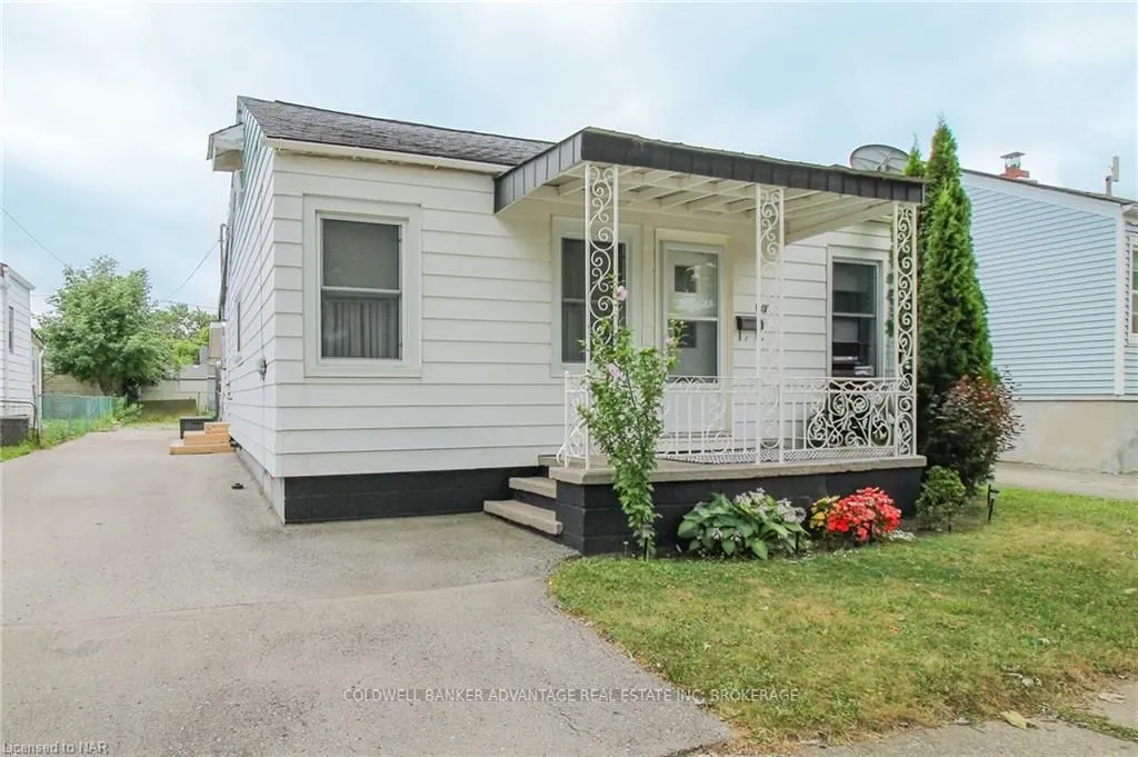 397 DIEPPE St, Welland, ON L3B 4V5