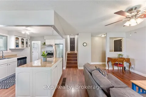 109 VIRGINIA St, Kingston, ON K7K 5Y3